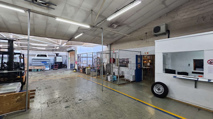 To Let commercial Property for Rent in Parow Industrial Western Cape